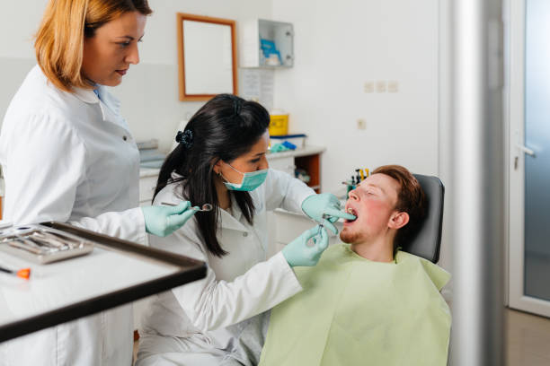 Best Emergency Treatment for Toothache in Willamina, OR